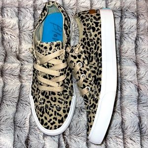 Super cute leopard Blowfish sneakers. Gently worn. Only worn one time.
